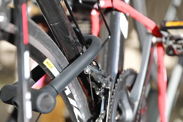 自転車通勤通学に適したu字ロックの紹介と持ち運ぶ方法 ロードバイク虎の巻